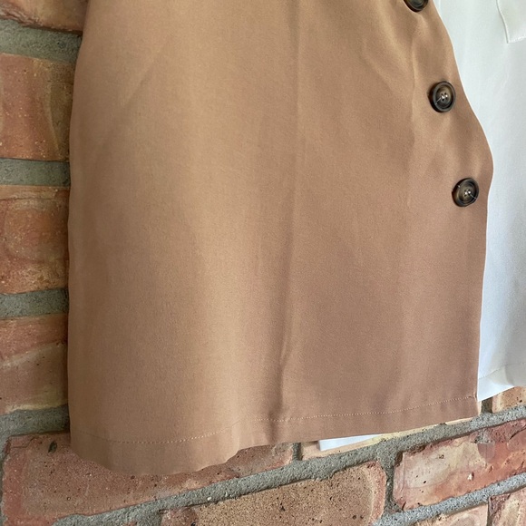 Color block top - Picture 8 of 8